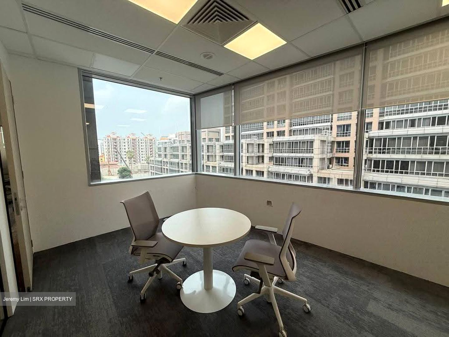 UE Square (D9), Office #629214011